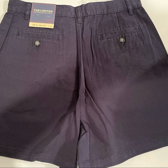 Women’s Basic Chino 5” inseam - Picture 2 of 4